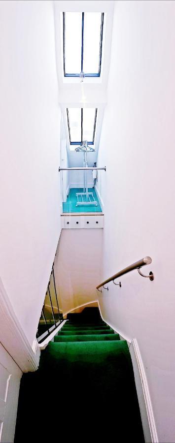 Lake Street Accommodation Оксфорд Екстер'єр фото