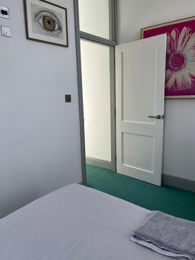 Lake Street Accommodation Оксфорд Екстер'єр фото